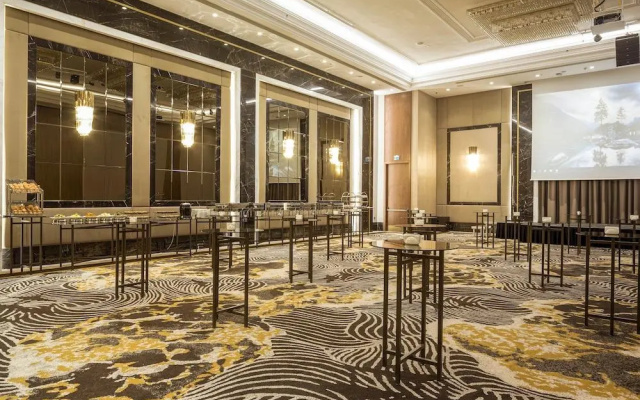 Sheraton Bishkek Hotel