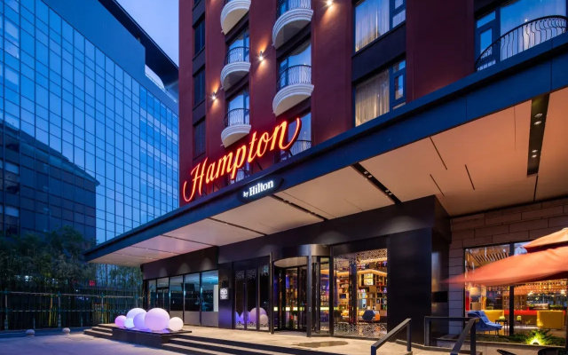 Отель Hampton by Hilton Beijing Guomao CBD