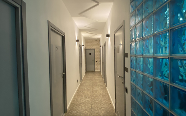 Меблированные комнаты LED21