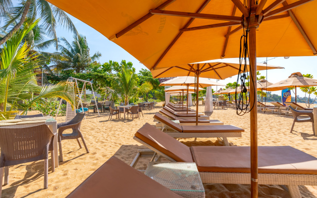 Отель Tartaruga Beach