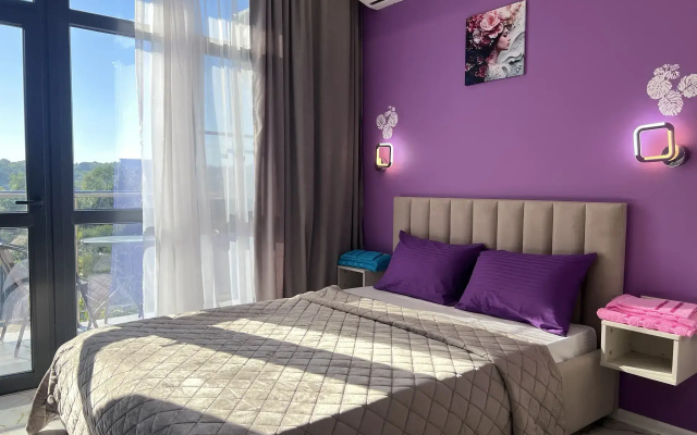 Апартаменты Студия Violet с балконом и бассейном