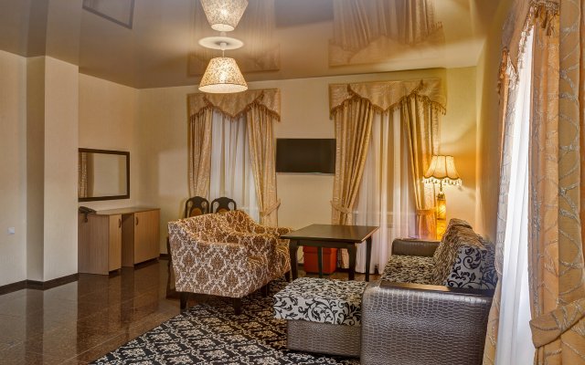 Гостиница Наири в Волгограде - забронировать гостиницу Наири, цены и фото номеров Волгоград комната для гостей