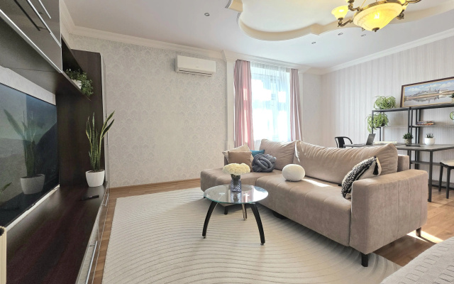 Квартира у метро от Urban Apartments