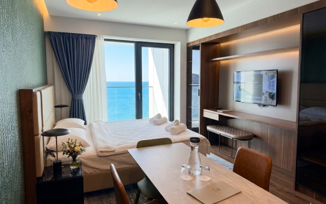 Guest rooms · Batumi — photo 10