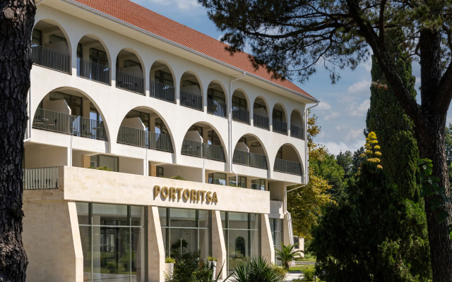 Отель Portoritsa
