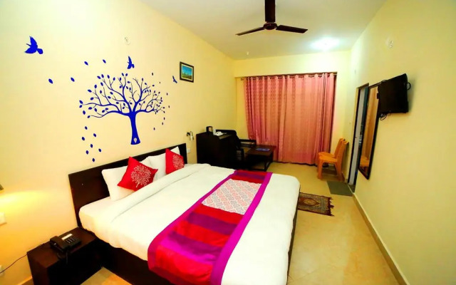 Отель Avlokan - A Budget Hotel in Nainital