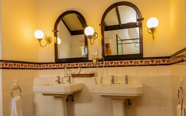 Отель Windsor Golf Hotel & Country Club
