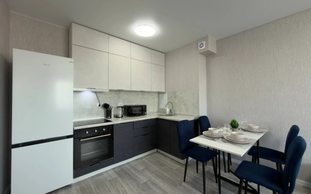 Квартира Home Hotel в Жк Околица