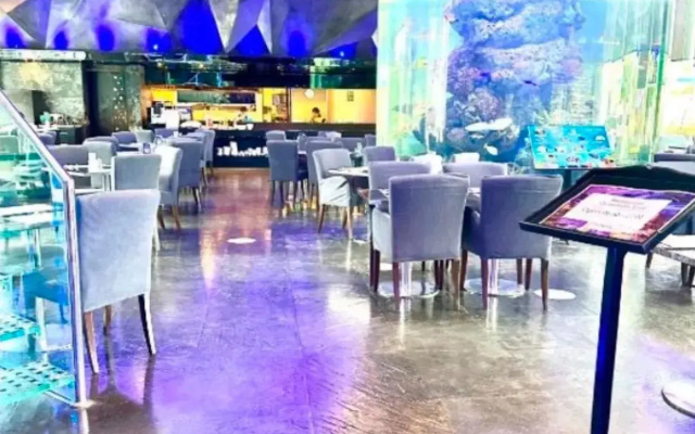 Апартаменты Centara Avenue Residence