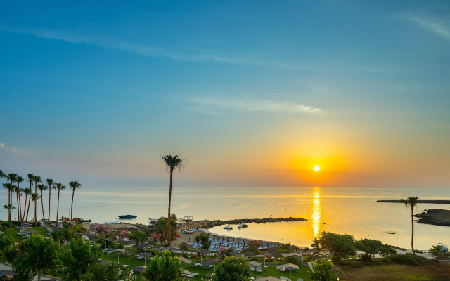 Отель Cavo Maris Beach