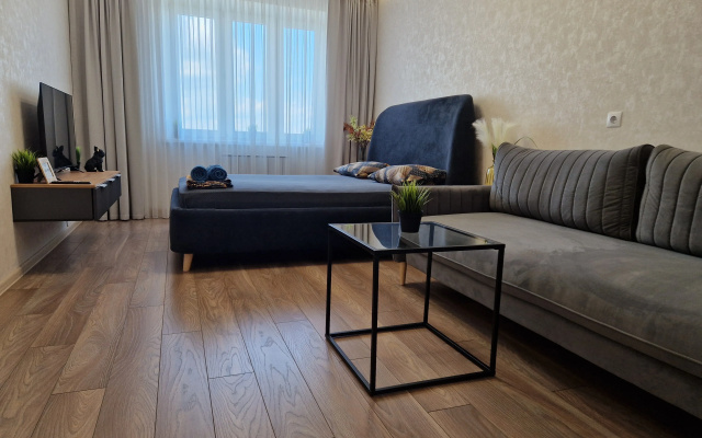 Квартира Виталий HouseRent Трёхкомнатная по ул. Рината Галеева, 31
