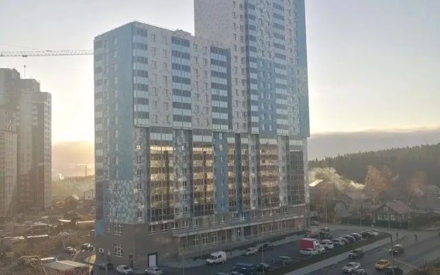 Апартаменты Та самая квартира в самом высоком доме города на 17-м этаже