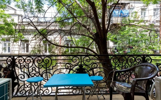 Апартаменты Sunny Apartment