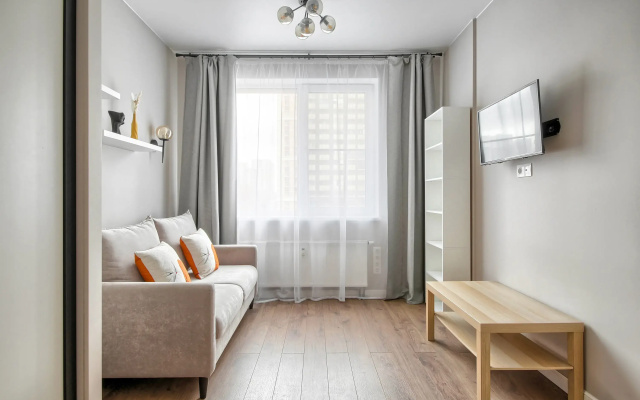 Апартаменты Myhome Yourhome на Октябрьской наб. 44