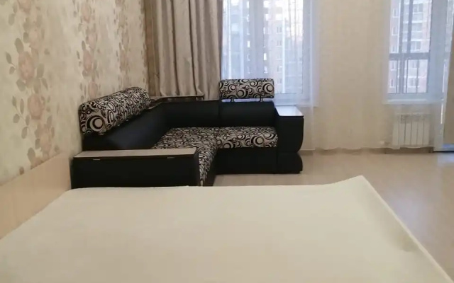 Апартаменты Like Home Красных Мадьяр 14