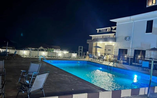 Отель Ibom Waterfall Resort & Suites Arochukwu
