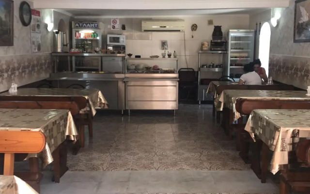 Azaliya Guest House