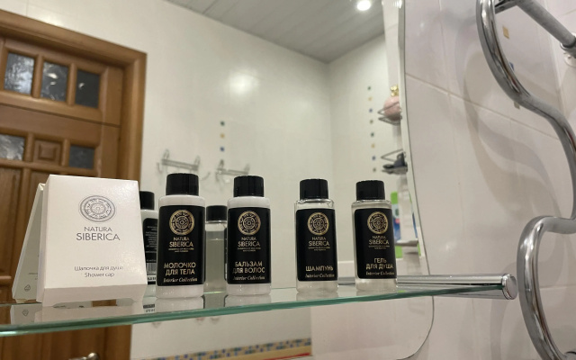 Апартаменты у Казанского Собора и Дома Зингера