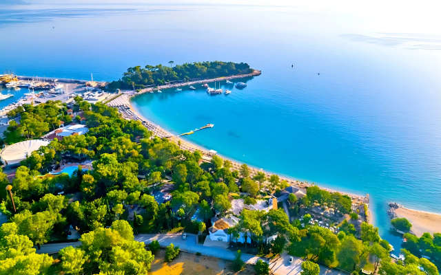 Отель Kemer Royal Beach