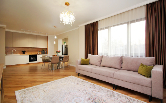 Апартаменты Modern Spacious and Elegant Apt