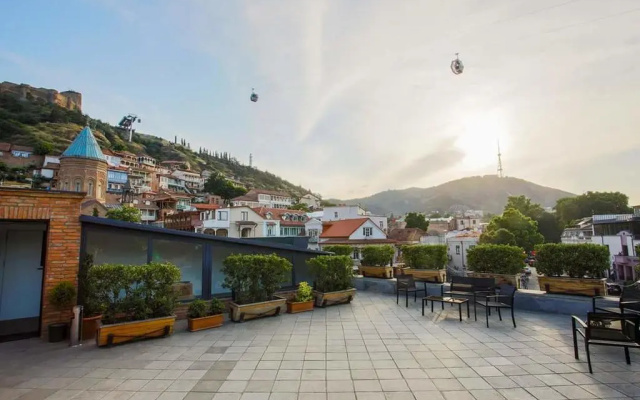 Grounds · Tbilisi — photo 40