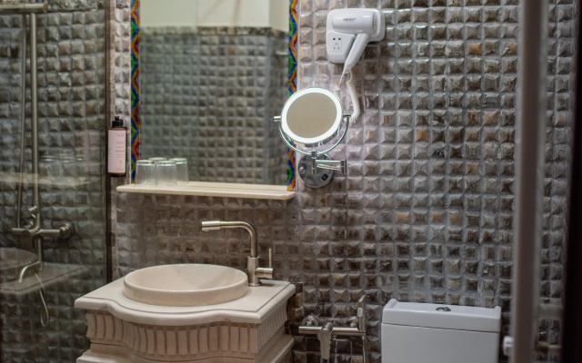 Bathroom · Tbilisi — photo 17