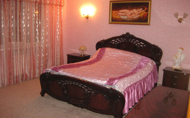 Staryij Gorod Guest House