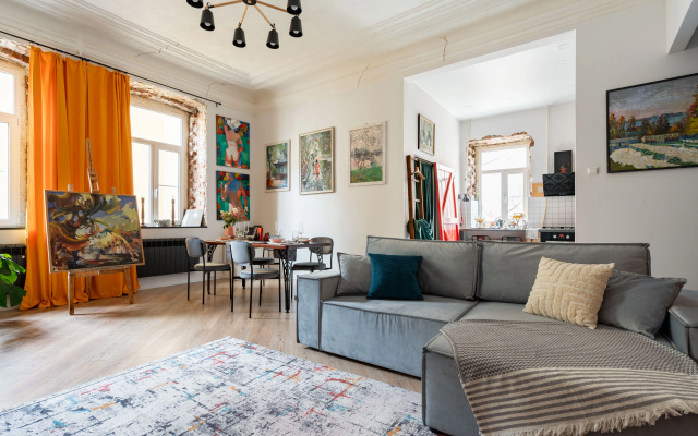 Апартаменты Sergeew Apartments Премиум у Мариинского театра для ценителей искусства