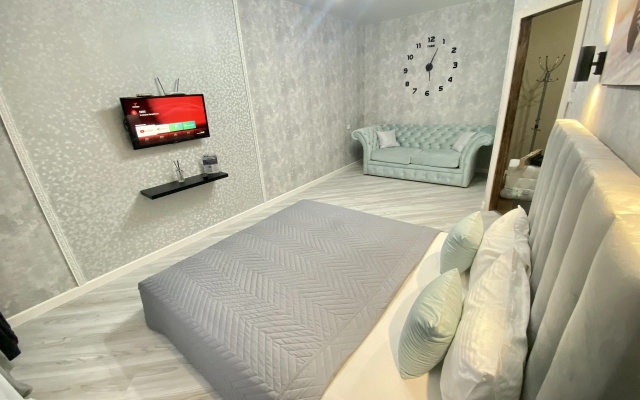 Квартира На Рогожникова 3 (HouseVip26)