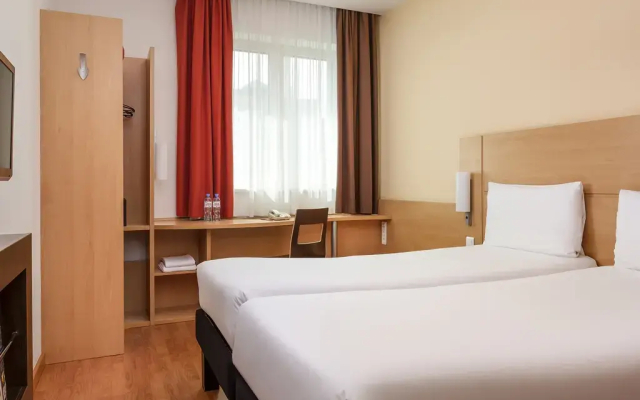Отель ibis Москва Центр Бахрушина