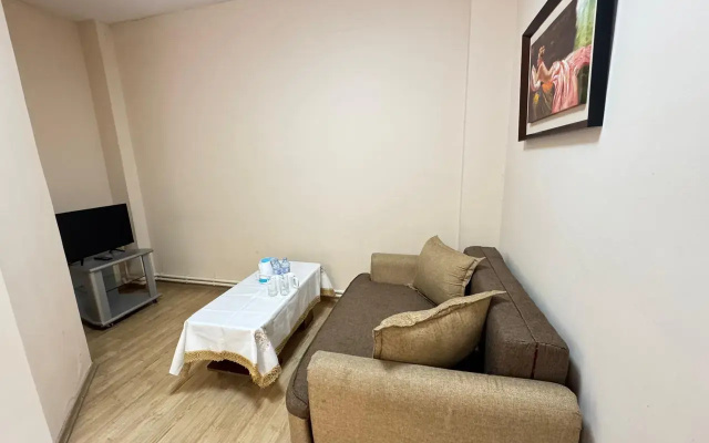Guest rooms · Tbilisi — photo 11