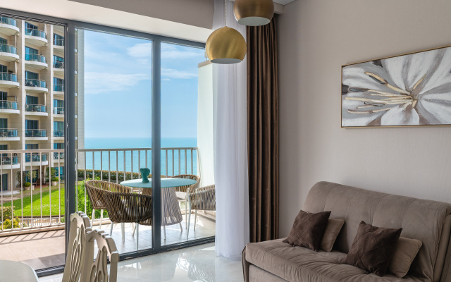 Квартира Real Apartments в Актер Гэлакси