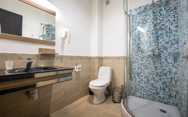Bathroom · Tbilisi — photo 48