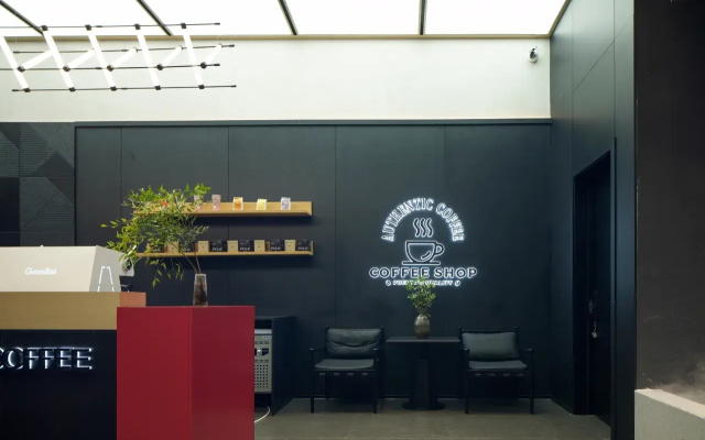 Отель Gong Beijing Sanlitun Taikooli Tuanjiehu Subway Station Branch