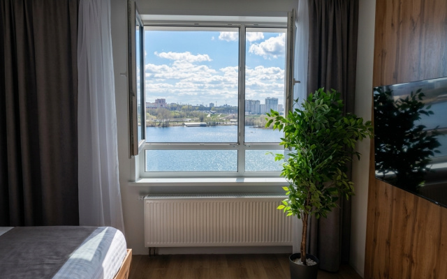 Квартира с видом на Свиягу Sweet Home  Aqua