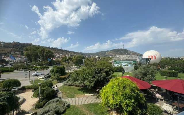 Grounds · Tbilisi — photo 19