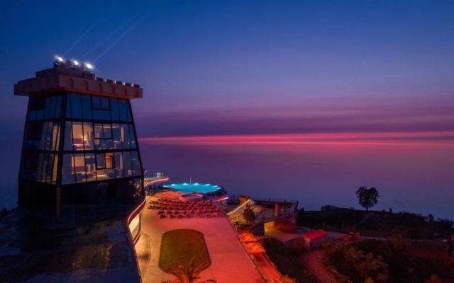 Отель Litz Resort
