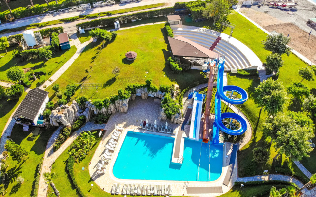 Le Jardin Resort