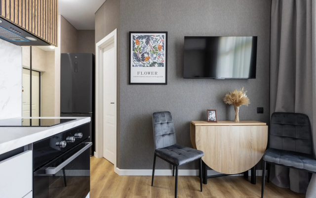 Апартаменты Red Apartments Арт Лайт Аарон
