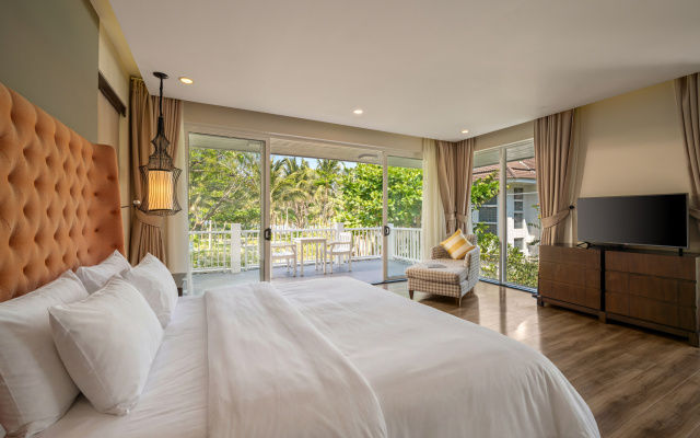 Курортный Отель Ania Premier Village Danang Resort