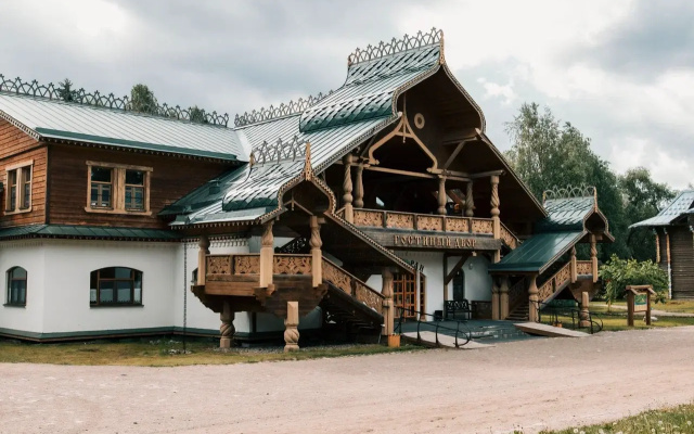 Туристический комплекс Удивительная Деревня Мандроги
