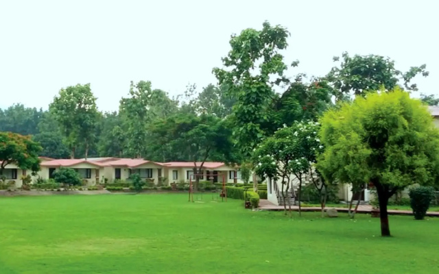 Отель Pagoda's Manu Maharani Resort