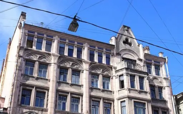 Марк Апарт
