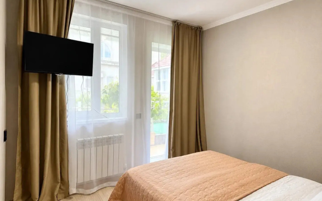 Гостевой дом  Come Inn на Кленовой