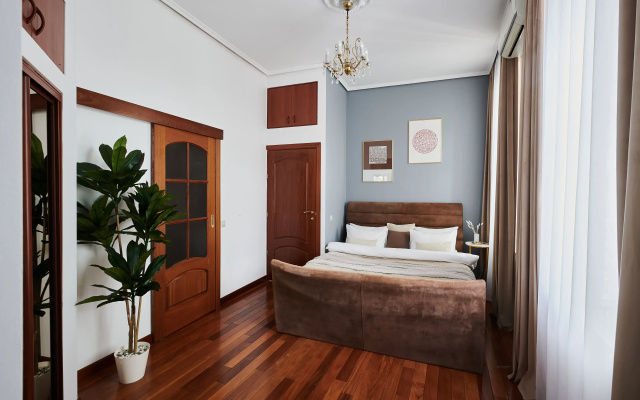 Квартира GM Apartments Ультрамодная Четверка на Патриках