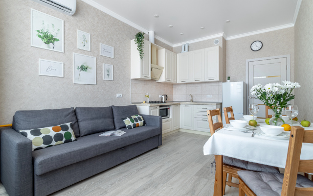 Апартаменты с Балконом Первая Береговая Линия Летний Бассейн от Home Group