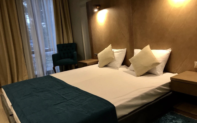 Boomerang Boutique Hotel