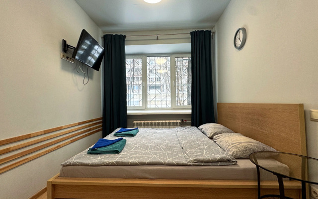 Bolshoj Tryohgornyij Perulok Apartments