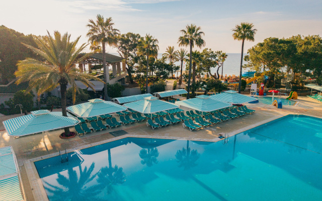 Отель Pirate's Beach Club - Ultra All Inclusive