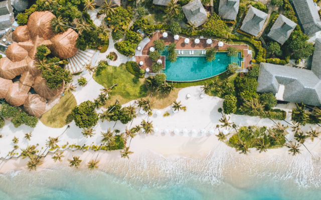 Отель Saii Phi Phi Island Village